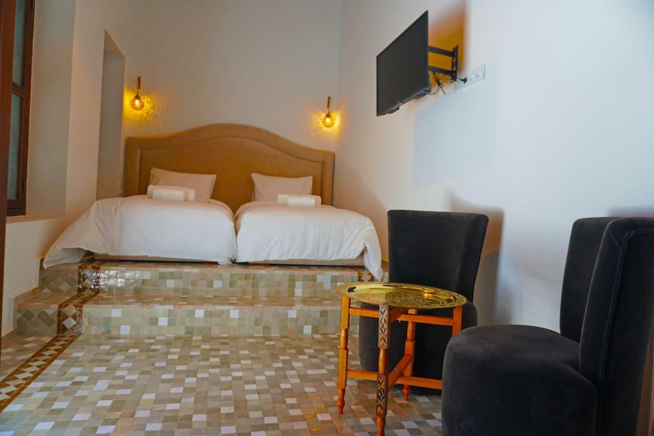 Dar Fama Bed & Breakfast เทโทอัน ภายนอก รูปภาพ